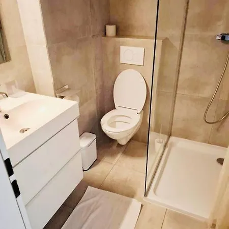 Apartment Charming 1 Bedroom Flat W Terrace&parking-67b
