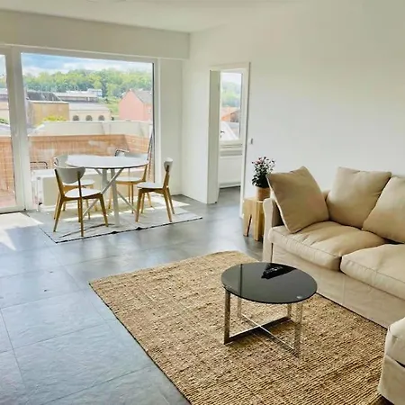 Charming 1 Bedroom Flat W Terrace&parking-67b Apartment